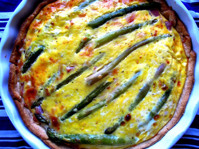 Asparagus ham and Parmesan tart