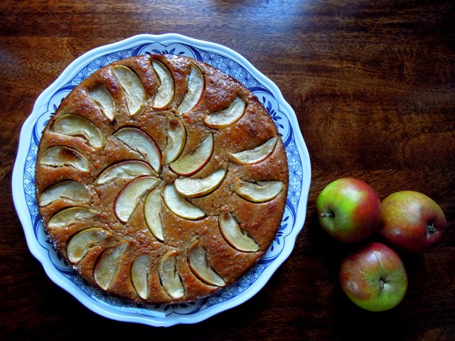 apple cake