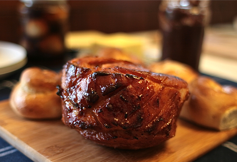 Luchito-Chilli-Honey-Glazed-Ham
