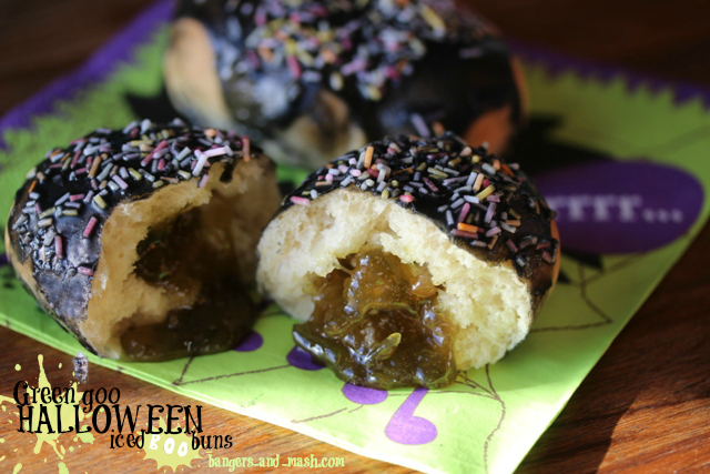Green Goo Halloween Iced Buns2 smalltext