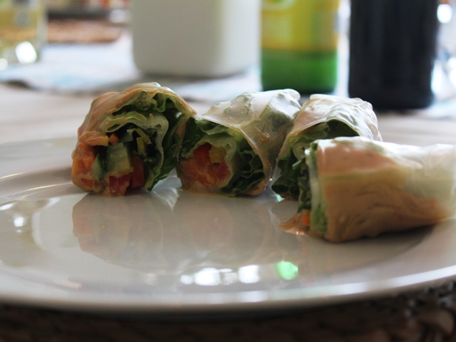 vietnamese hue rice paper rolls