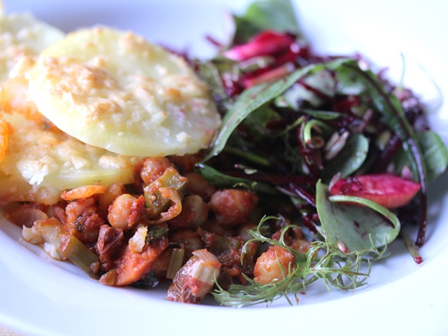 spanish chickpea and potato bake with beetroot and apple salad