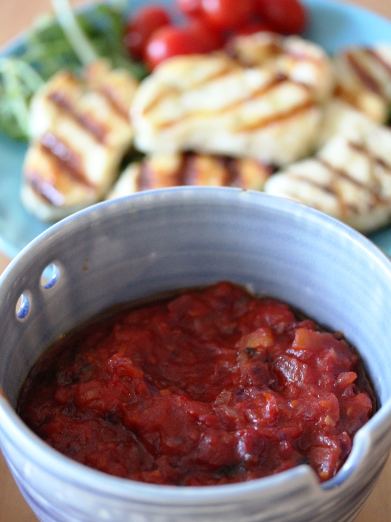 spicy tomato dip