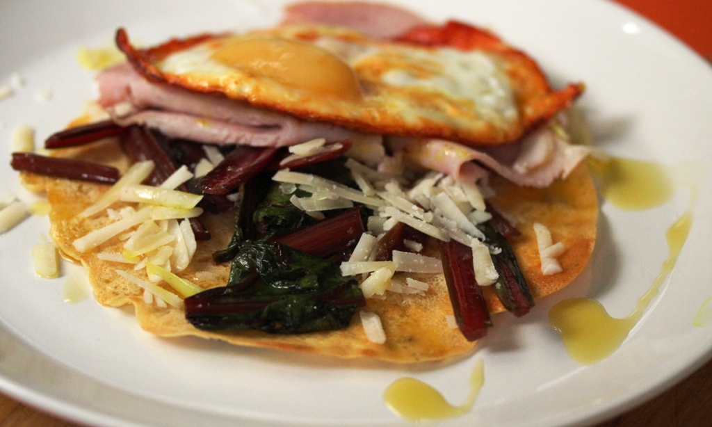 chickpea-pancake-with-chard-egg-and-ham-3